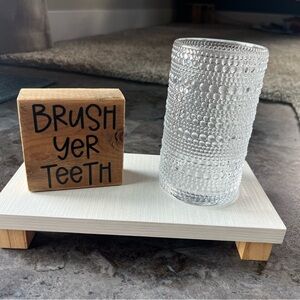 Bathroom set; Textured Glass toothbrush holder